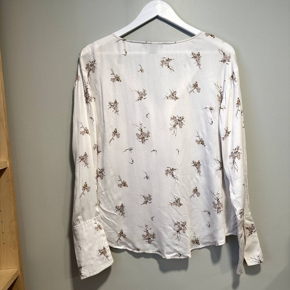 Something Navy Floral Button Down Blouse - Picture 3 of 5